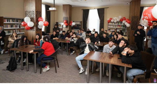 Gençler eğlence ve atölye günlerinde hem eğlendiler hem öğrendiler