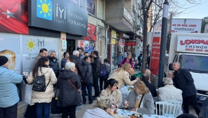 İyi parti'den kandil lokması