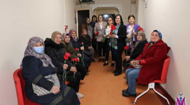 Kadınlar ücretsiz kanser taramasından geçiriliyor