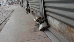 Ocak ayında da kepenk indirme sürdü