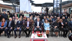 Özgür Özel: Manisa'da CHP'nin oy oranı artmış,6.milletvekili kapıda