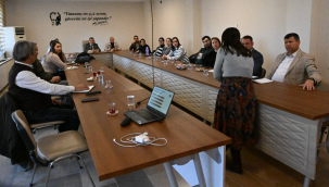 Salihli'de "çocuğun aile temelli tarımdaki önemi" semineri 