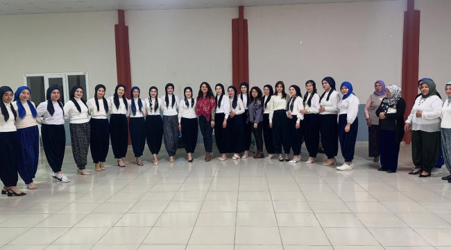 Seyitlideki şalvar gecesine başkan yardımcısı Arslan'da katıldı