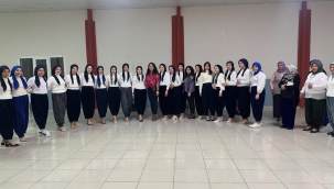 Seyitlideki şalvar gecesine başkan yardımcısı Arslan'da katıldı