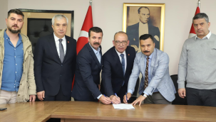 Turgutlu belediyesinde toplu sözleşme imzalandı