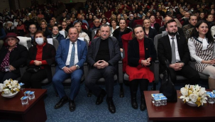 Yunusemre belediyesi Türk sanat müziği korosundan müzik ziyafeti