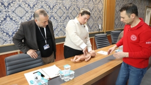 Yunusemre'de personele ilk yardım eğitimi