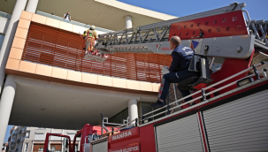 Akhisar'da personele yangın tatbikatı eğitimi