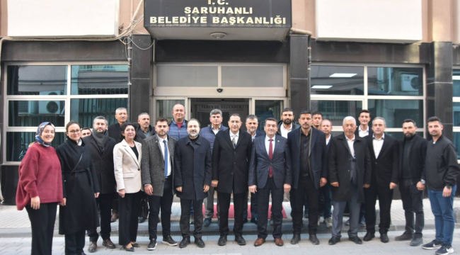 AKP Manisa il başkanı Turgut Saruhanlı'da