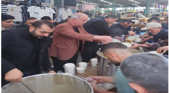 Başkan Bulgay pazarcı esnafıyla iftar yaptı