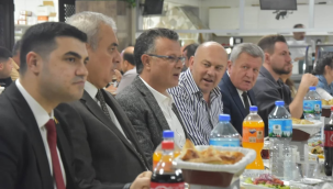 Başkan Öküzcüoğlu ticaret borsası iftarına katıldı