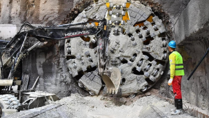 Buca metrosu kazıları sürüyor