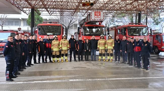 Büyükşehir itfaiye personelinin güvenliğini yeni kıyafetlerle en üst düzeye çıkardı