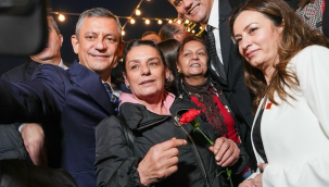 CHP lideri iftarını Manisa'da açtı