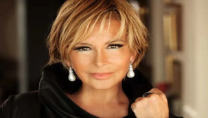 Filiz Akın yaşamını yitirdi