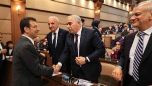 İBB'de CHP grubu'ndan 'terk etmeme' kararı! 'İmamoğlu göreve gelene kadar…'