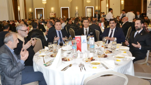 İftara siyaset karıştı