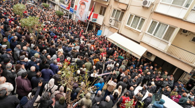 İmamoğlu göz altına alınmasına sert tepki gösteren CHP:bu bir darbedir