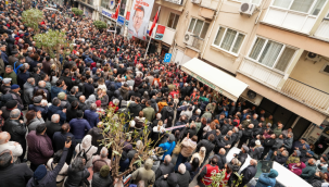 İmamoğlu göz altına alınmasına sert tepki gösteren CHP:bu bir darbedir