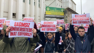 İstanbul Üniversitesi'nde hareketli dakikalar: 'İmamoğlu' eylemi yapan öğrencilere polis engeli
