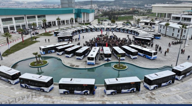 İzmir'de ulaşım şimdi daha kolay:belediye 41 yeni otobüsle ulaşımı rahatlattı