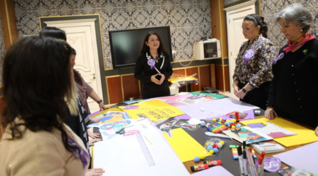 Kadınların 8 mart hazırlığı