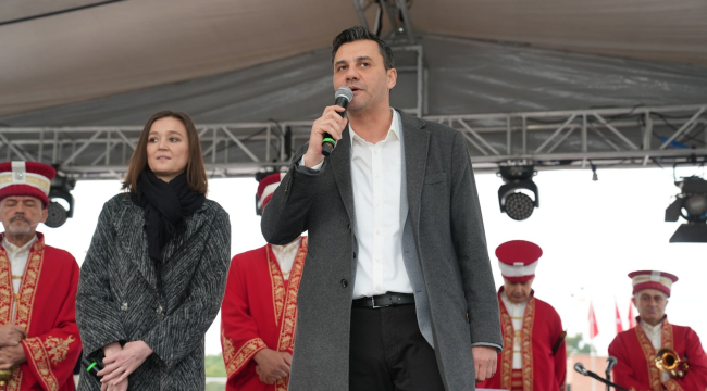 Kurulan bereket sofralarında 4 bin vatandaş orucunu açtı