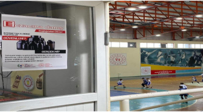 Sporcu sağlığını anlatan afişler spor salonlarına asıldı 
