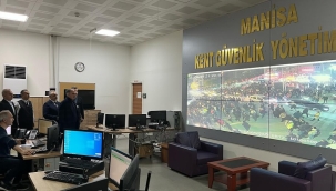 Vali Özkan kent güvenlik yönetim merkezine gece denetimi