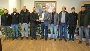 Yörükler atlı cirit spor külübü yöneticileri başkan Dutlulu ile görüştü