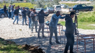 Avcılar attığını vurdu