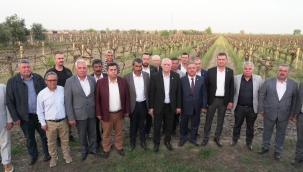 Başkan Bayraktar sahaya indi