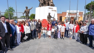 Başkan Özalper'' layıkıyla kutlamak boynumuzun borcudur''