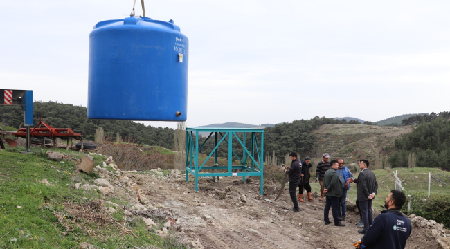 Çiftçiye ücretsiz su sağlayan taral doldurma deposu