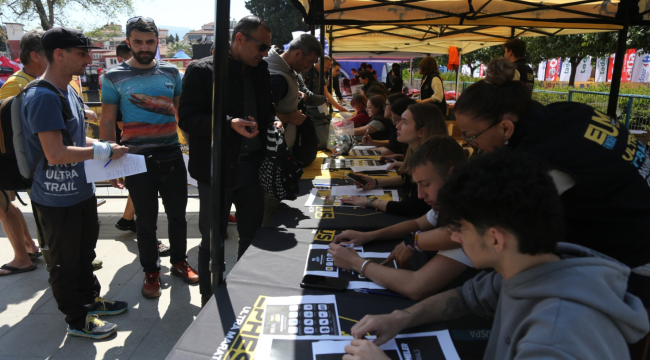  Efes Ultra Maratonu başladı.