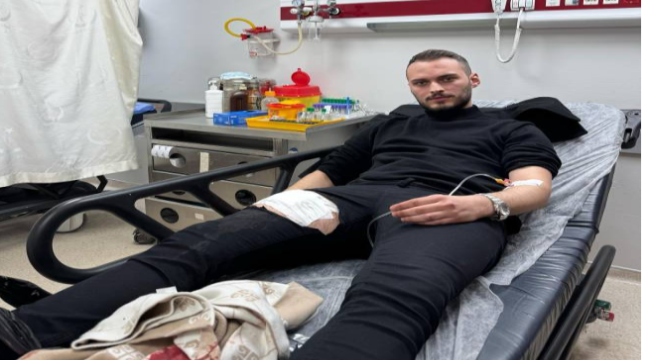 İmamoğlu'na özgürlük standına bıçaklı saldırı! bir partili yaralandı