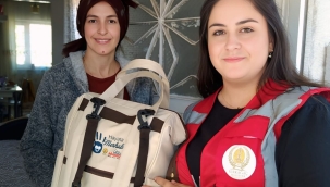 Kırkağaç'da hayata merhaba bebek yardımları hız kesmeden devam ediyor!