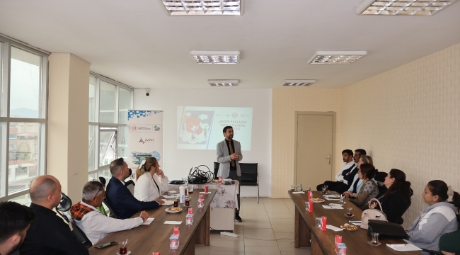 Toplantıda ilçenin kalkınma projeleri ele alındı