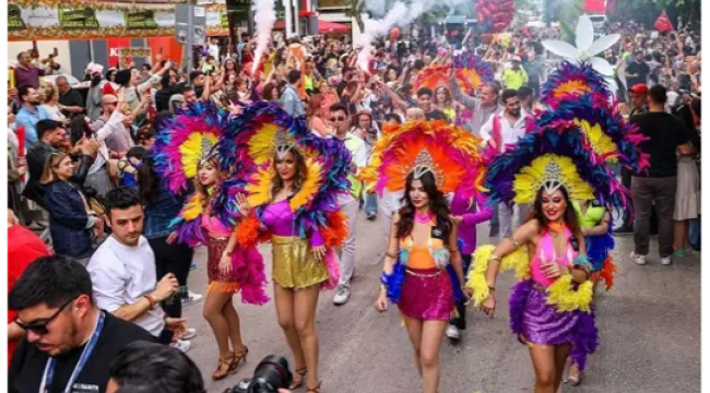 Uluslararası portakal çiçeği karnavalı başladı