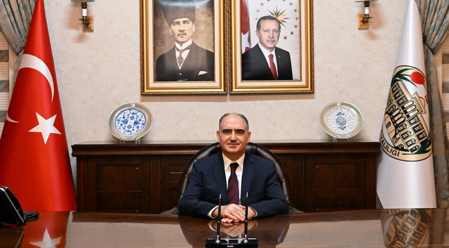 Vali Özkan'dan 23 nisan ulusal egemenlik ve çocuk bayramı mesajı