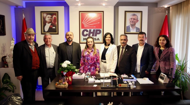 Yunusemre muhtarlar derneği yönetim Özalper'ı ziyaret etti