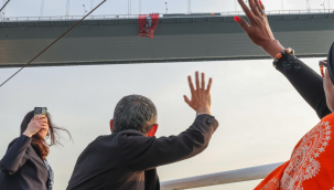 15 temmuz şehitler köprüsü'nde 'İmamoğlu'na özgürlük' eylemi