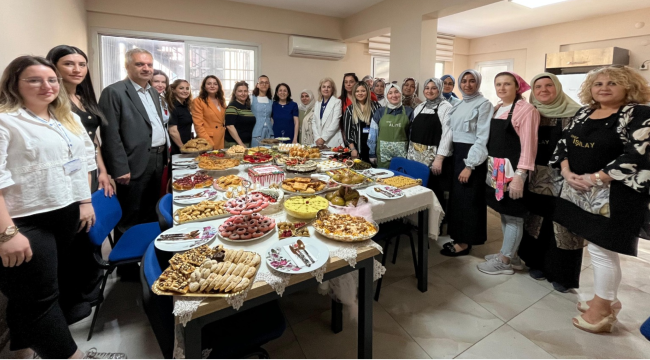 214 saatlik aşcılık eğitimi alan 14 kursiyer mezuniyet gününde hünerlerini sergiledi