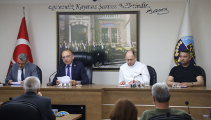 AKP ve MHP meclis üyeleri çekimser oy kullandı