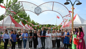 Anne ruhu taşıyan hediyeler emek pazarı açıldı