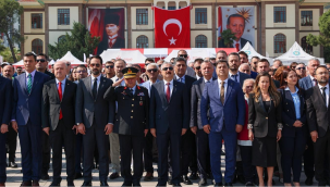 Atatürk'ü anma,gençlik ve spor bayramı'nın 106.yılı çoşkuyla kutlandı