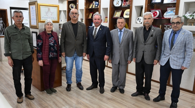 Atatürkçü düşünce derneği yönetimi başkan Nurlu'yu ziyaret etti