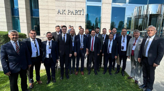 Başkan Turgut ve17 ilçe başkanı teşkilat akademisi liderlik okulu proğramına katıldı