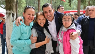 Başkan Zeyrek engelli vatandaşlarla kahvaltıda buluştu