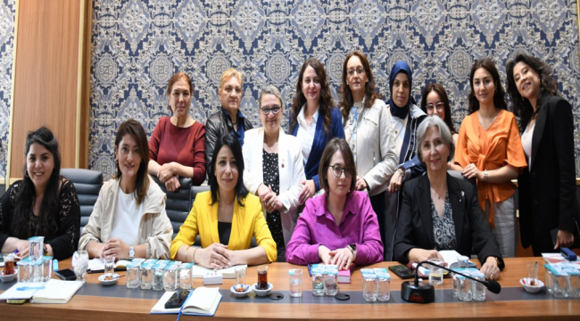 Belediyeye proje üreten kadınlar toplandı